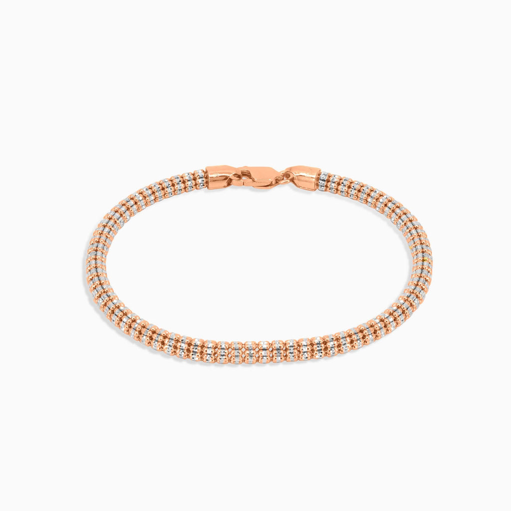 Clasp detail of 4.5mm 10K gold ice link bracelet at Mayra Jewelry