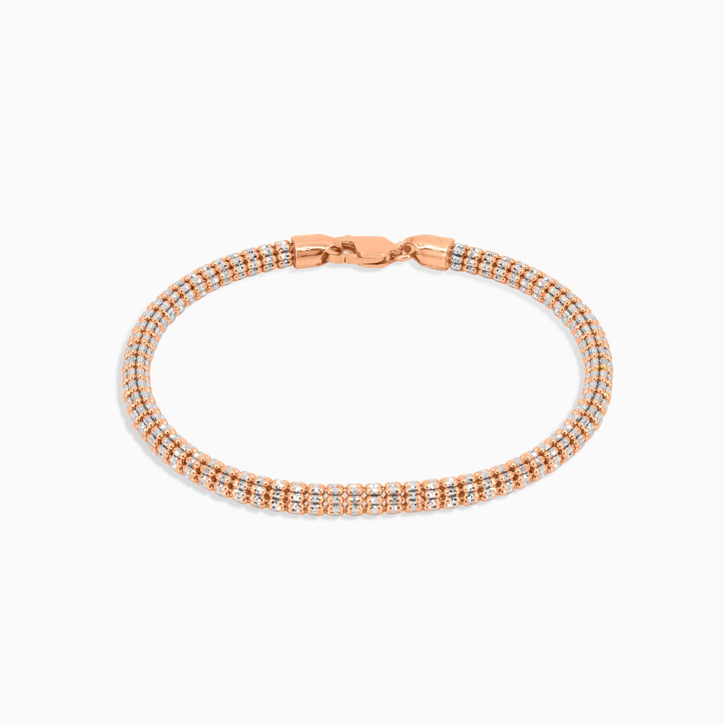 Clasp detail of 4.5mm 10K gold ice link bracelet at Mayra Jewelry