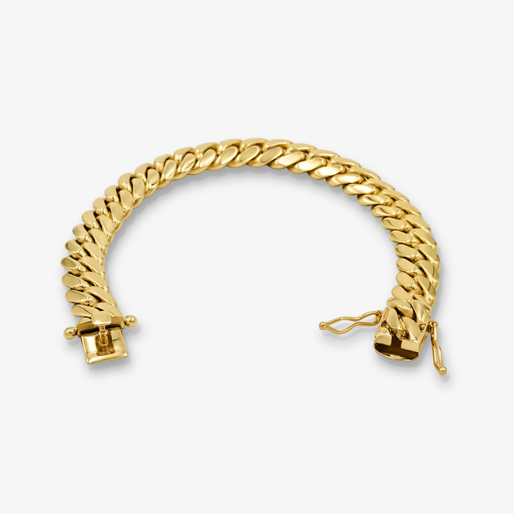 Close-up of 9mm solid gold Cuban link bracelet at Mayra Jewelry